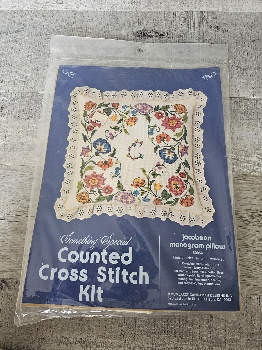 New Something Special Counted Cross Stitch Kit Jacobean Pillow 50056 Vtg